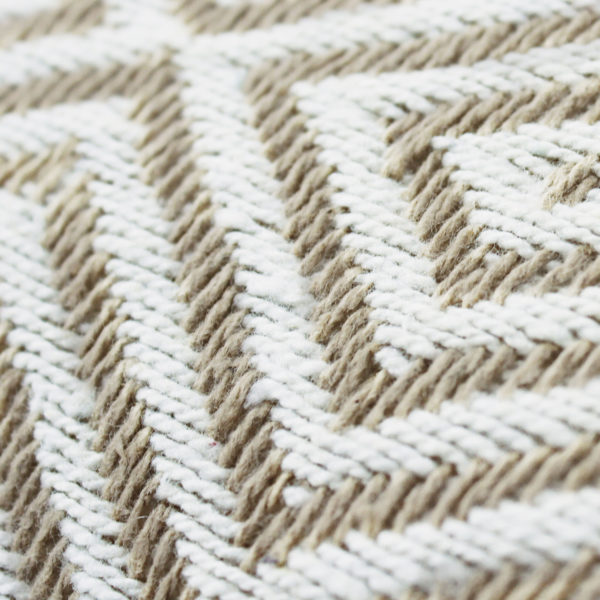 Coussin 70x70 Ikat - Beige – Image 3