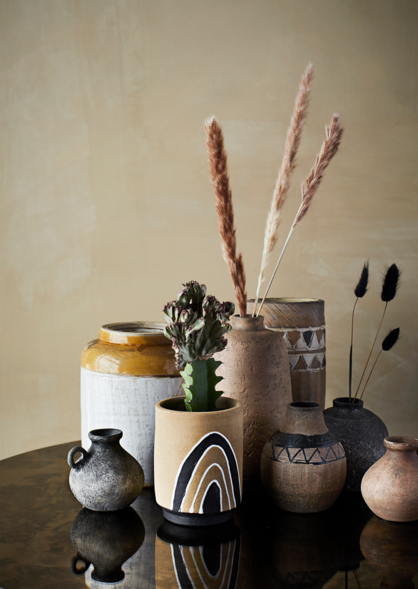 Vase en terre cuite - Noir – Image 2
