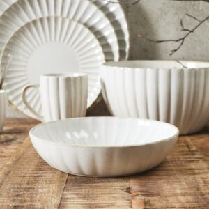 Assiette creuse en céramique striée blanc crème