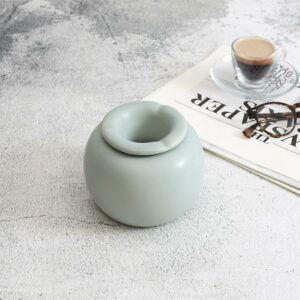 cendrier en céramique bleu clair