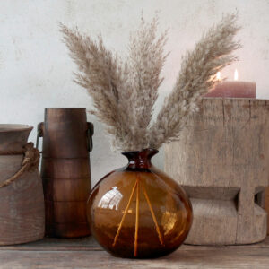 vase boule en verre ambré