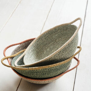 corbeille en jonc de mer coloris vert naturel 3