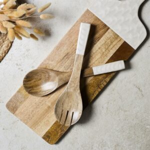 couverts à salade en manguier laqué beige effet nacré