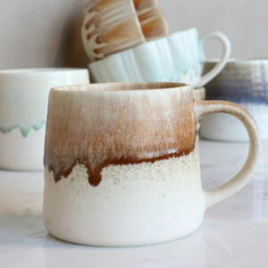tasse en ceramique email coulure marron 2